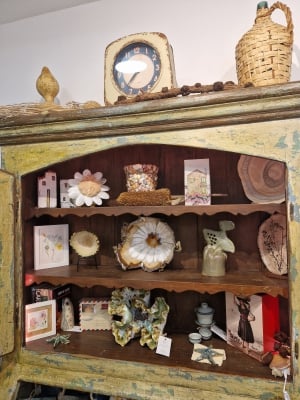 Etnoster Art And Craft Gallery