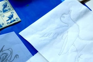 Tile painting workshop in the Algarve