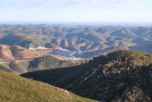 Vilamoura, Albufeira, Lagos: Excursão particular às montanhas do Algarve