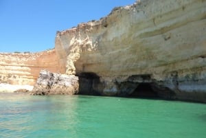 Vilamoura: 3-godzinny rejs żaglówką po wybrzeżu Algarve + otwarty bar