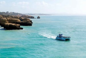 Vilamoura: Benagil Cave Quest Boat Tour