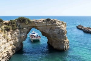 Vilamoura: Benagil Cave Quest Boat Tour
