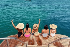 Vilamoura: Custom Private Yacht Cruise with Drinks & Bites