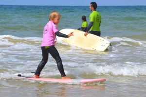 Falésia Beach Surf Class i liten gruppe + varm dusj