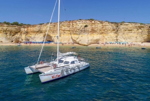 Vilamoura: Guided Sightseeing Cruise with Beach BBQ & Drinks