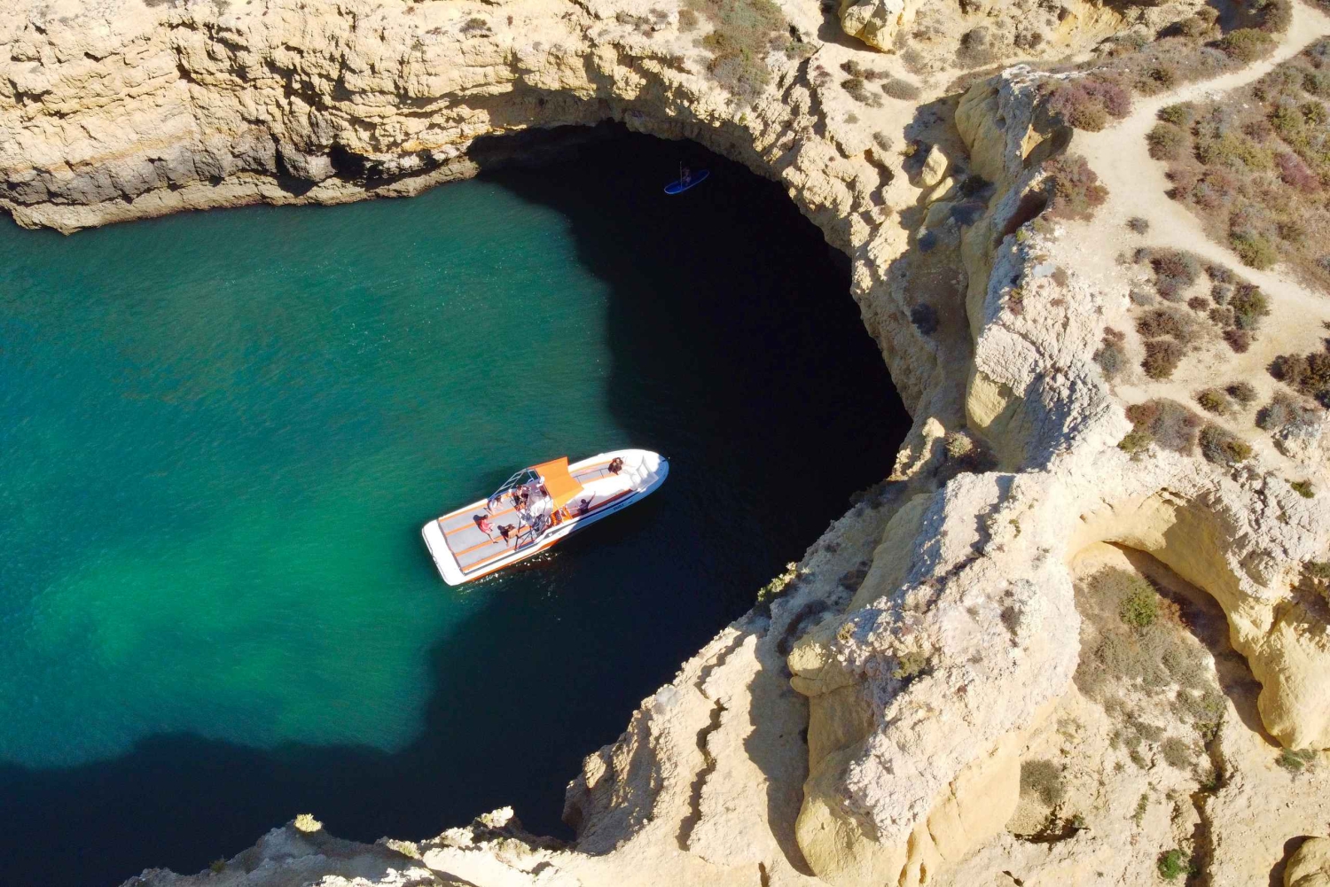 Vilamoura: privéhuur 3 uur naar Benagil-grot