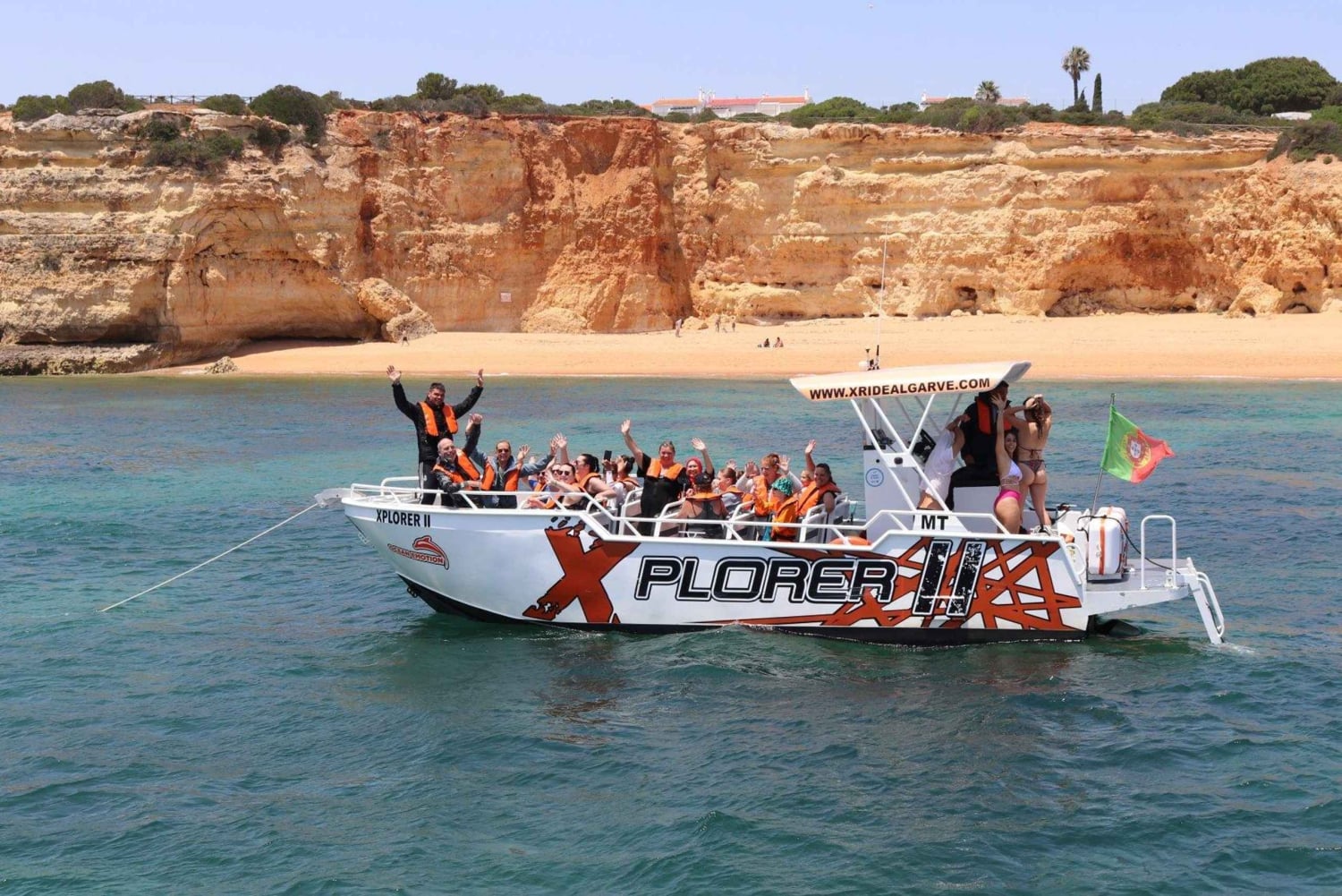 X Plorer – Caves (Benagil) & Dolphins Cruise