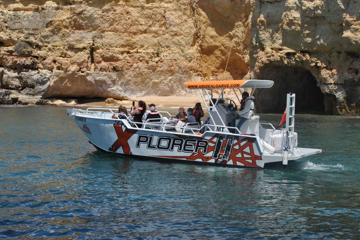 X Plorer – Caves (Benagil) & Dolphins Cruise
