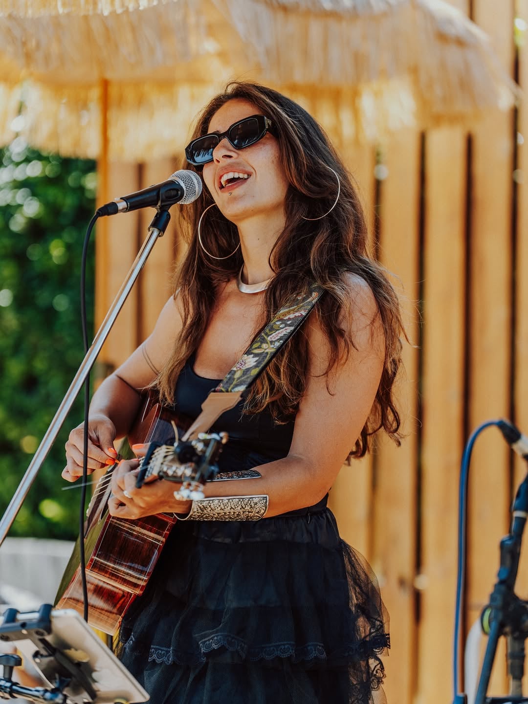 live music the yard vale do lobo