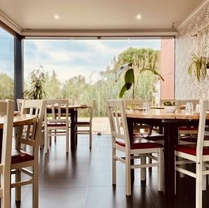 Afternoons O Finalmente Restaurant Manta Rota