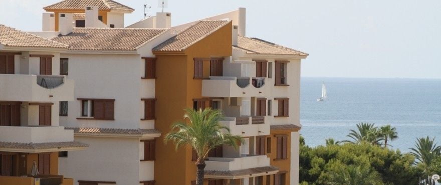 Talyor Wimpey homes at La Recoleta, Punta Prima, Torrevieja, Alicante
