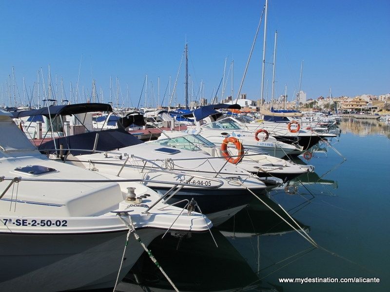 El Campello marina