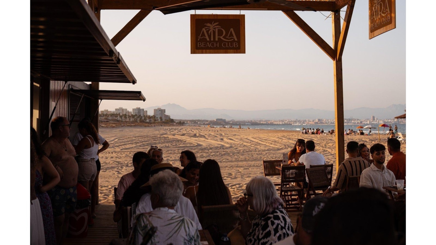 AIRA - Beach Club