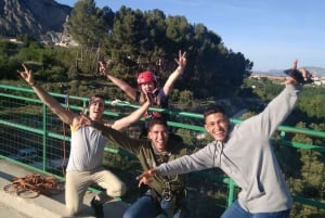 Alcoi: 3-Second Free Fall Bungee Jumping Trip and Instructor