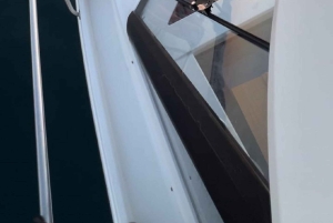 Alicante: En två timmars åktur med båt och en drink