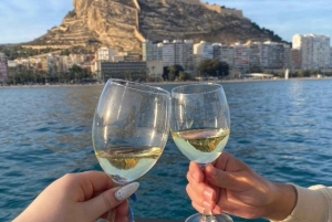 Alicante: En två timmars åktur med båt och en drink