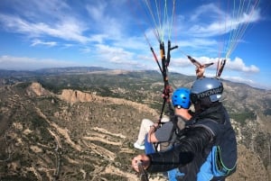 Alicante und Santa Pola: Tandem Paragliding Flug