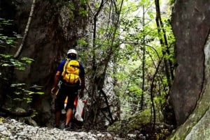 Alicante: Canyoning Adventure in Barranco de Cucales