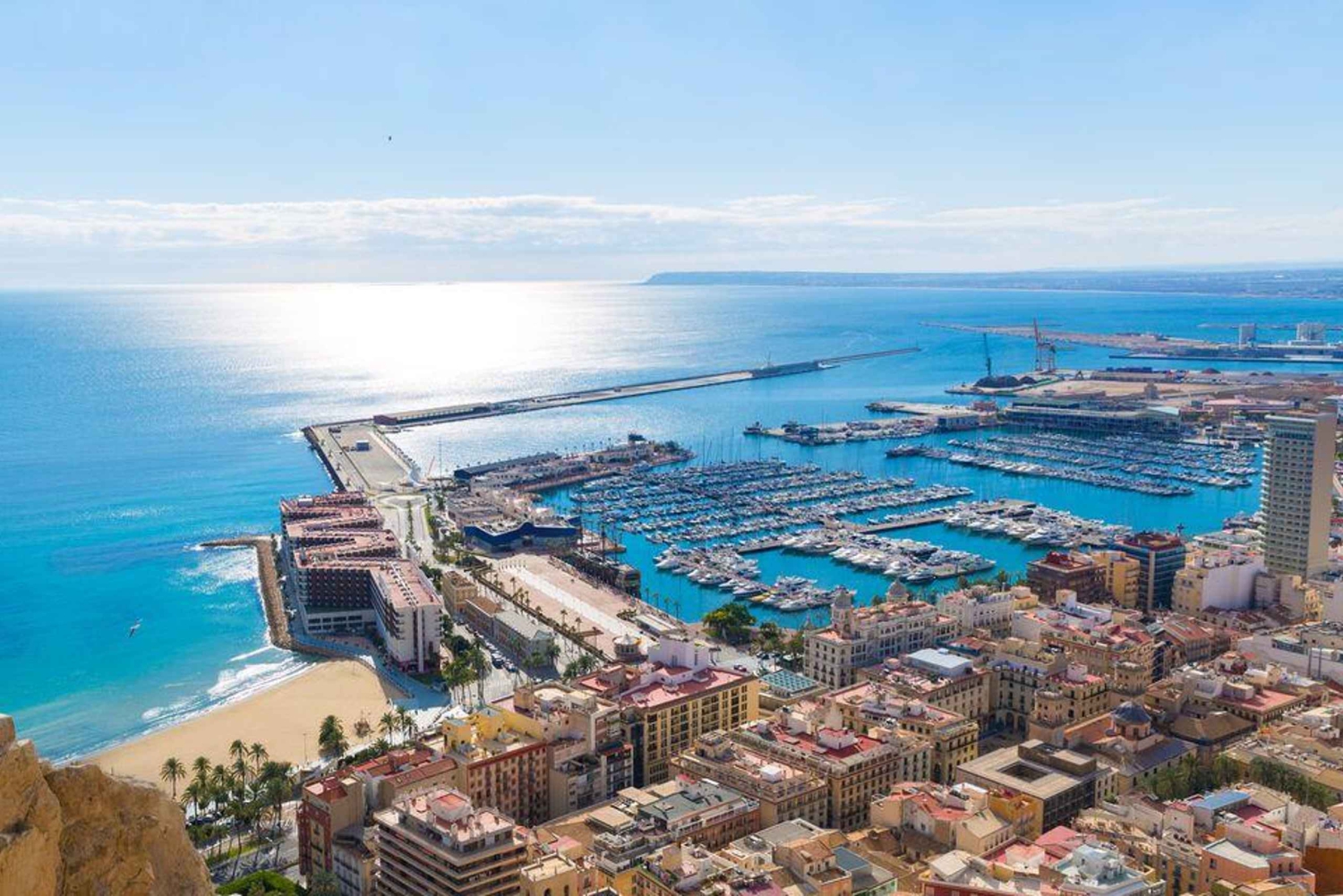 アリカンテ＆エルチェ：サンタ・バルバラ城訪問付き日帰りツアー