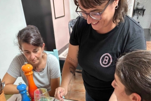 Alicante: clase de cocina de tapas españolas por la tarde con música en directo