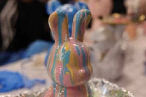 Alicante: Fluid Painting Workshop – Create Your Own Art