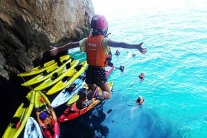 Alicante: Guided Kayaking Tour Through The Morro de Toix