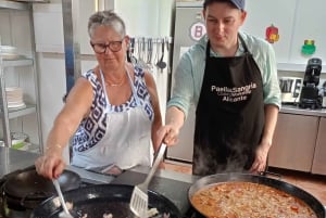 Alicante: Paella and Sangría Workshop with Market Visit