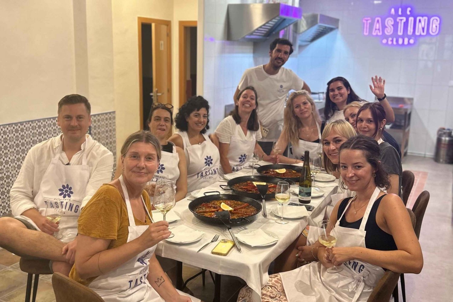 Alicante Paella Cooking Class, Tapas, Drinks and Market