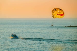 Alicante : Parachute ascensionnel et location de vélos (toute la journée)