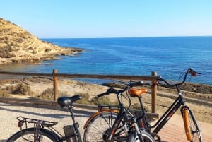 Alicante : Parachute ascensionnel et location de vélos (toute la journée)