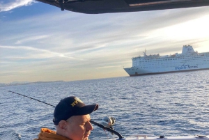 Alicante: Private Yacht Cruise with Drinks