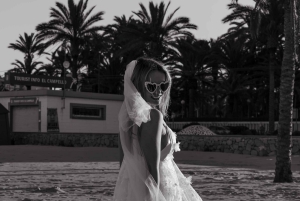 Alicante: Professional Photo Shoot with Joanna