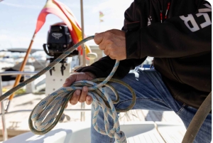 Аликанте: прогулка на парусной яхте по заливу Аликанте