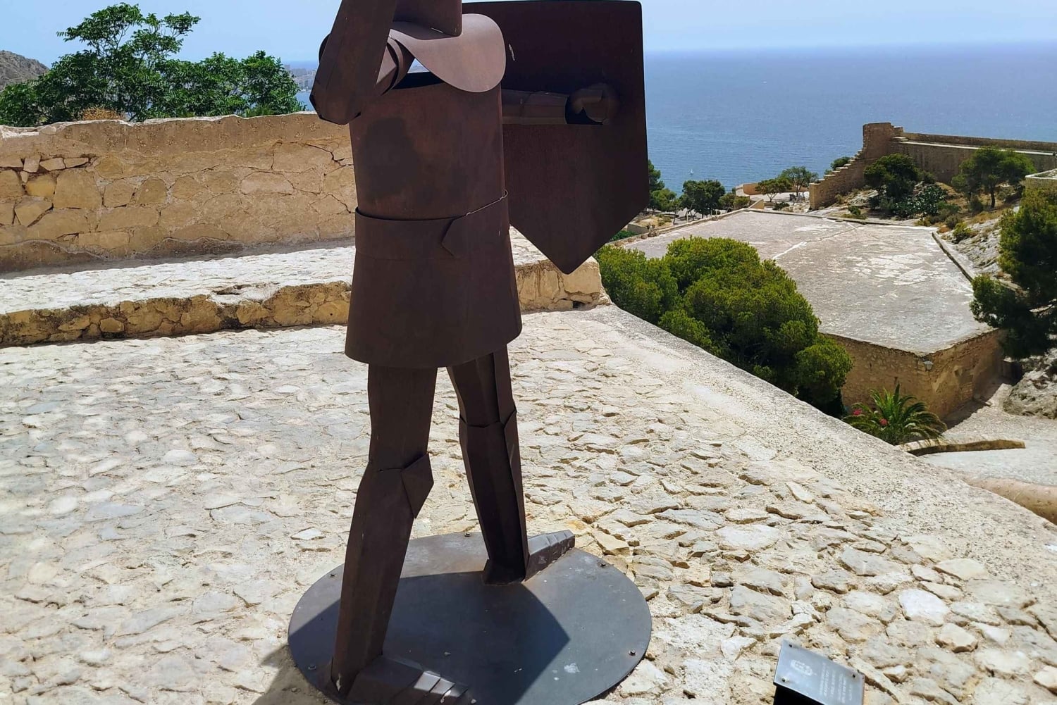 Alicante: Santa Bárbara Castle & Local Traditions Tour 3H