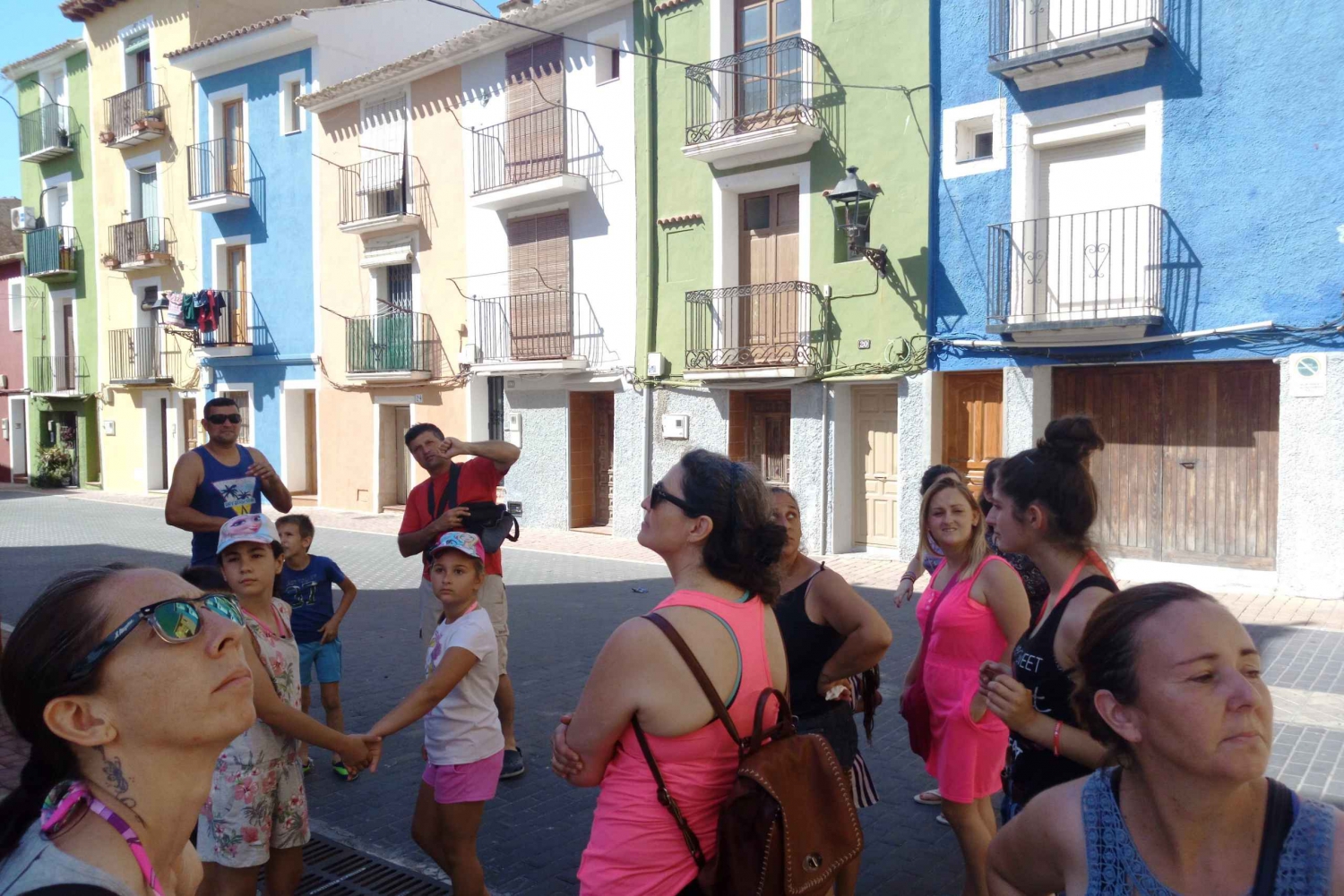 Alicante: Guided Tour of Villajoyosa and Relleu Footbridge