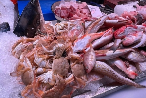 Alicante Tour VIP Plaza de Toros con Castillo o Mercado y tentempié en Van