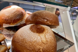 Alicante Tour VIP Plaza de Toros con Castillo o Mercado y tentempié en Van