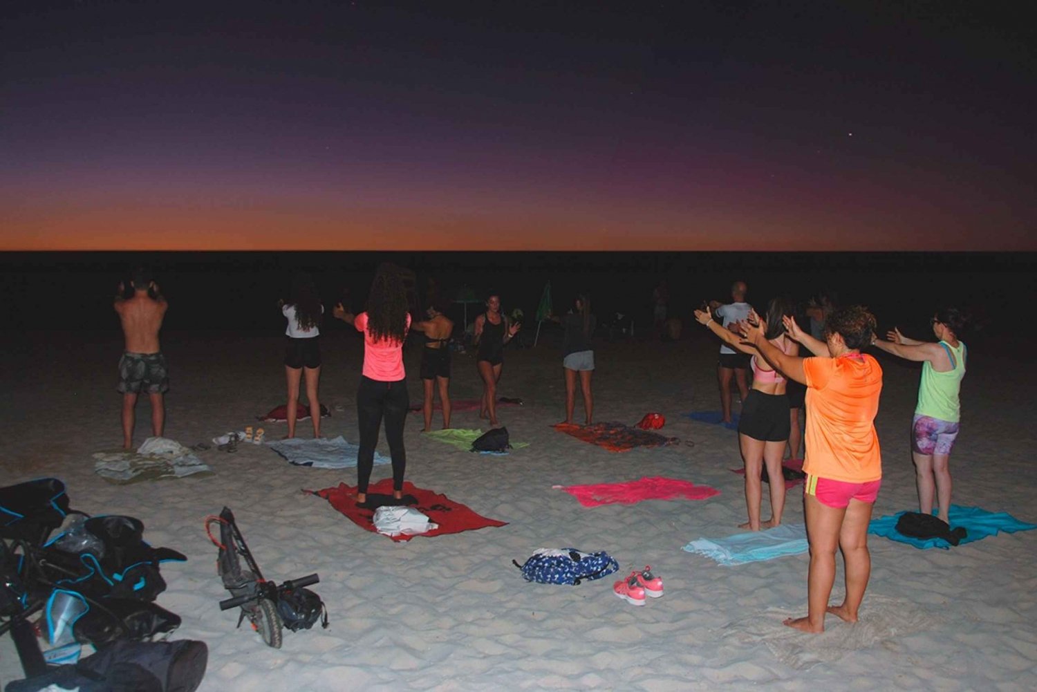 Alicante: Yoga, Mindfulness y Paddle Surf at Postiguet Beach