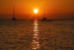 Altea: Motor Catamaran Boat Tour with Sunset