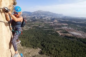 Benidorm: Klettersteig Ponoig, cerca de la Nucia