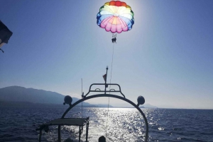 Dénia: 1.5-Hour Boat Trip and Parasailing Experience
