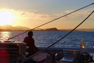 Denia: 2-Hour Sunset Cruise & Dinner at the Port