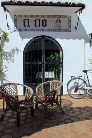 El Cid Bar & Restaurant