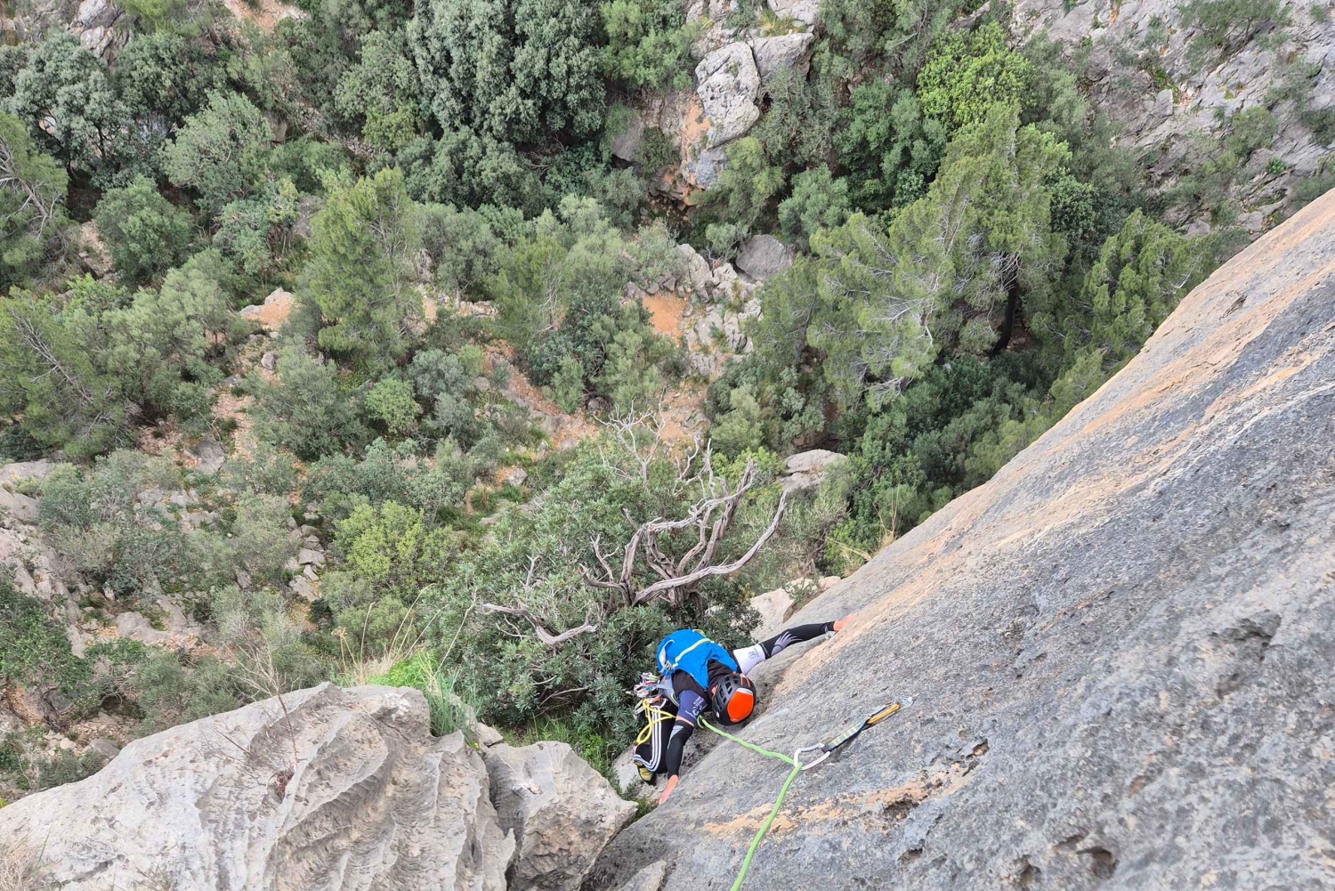 Finestrat (Alicante): Lång klättring i Puig Campana