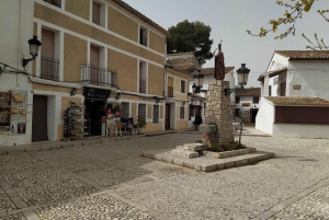 Da Alicante e Benidorm: tour in auto al castello e al villaggio di Guadalest