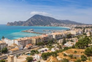 Depuis Alicante ou Benidorm : excursion d'une journée à Guadalest et Altea