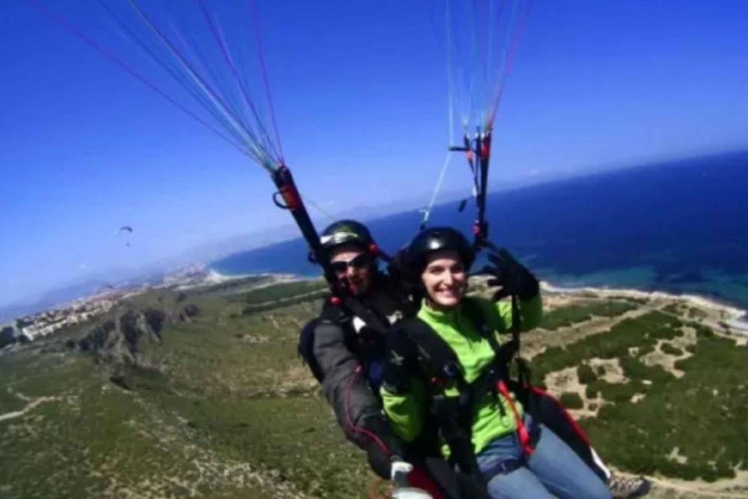Приключение на параплане в Санта-Пола или Агосте из Аликанте на частном фургоне