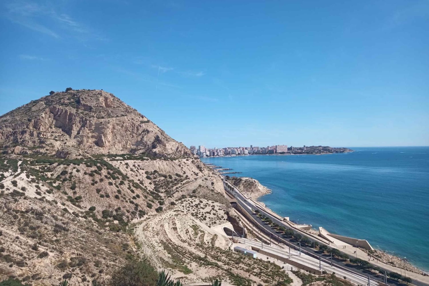 Sierra Grossa: wędrówki z widokami dla poszukiwaczy przygód