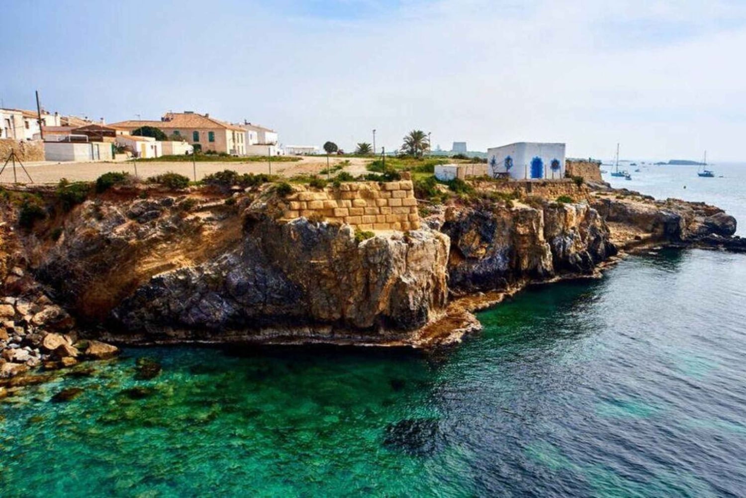 Tabarca Island: Piratupplevelse med båt, snorkling och traditionell lunch
