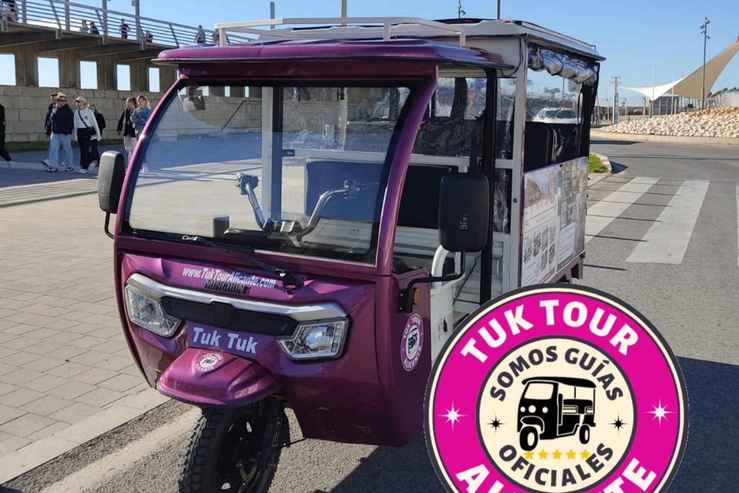 Alicante: Tuk Tuk Tour Electric 60 minutes Electric
